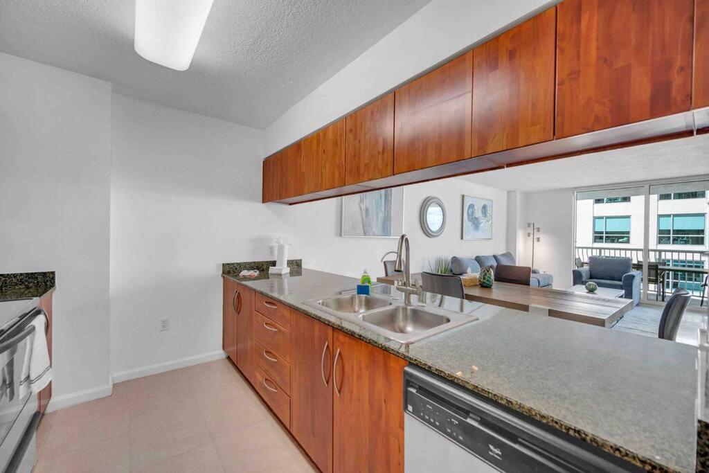 Spacious 36Th Flr 1 Bd 1 Bt • Brickell • Bay View ไมอามี ภายนอก รูปภาพ